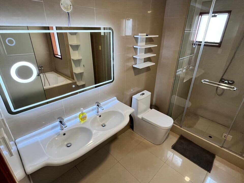 dbca8e26-af82-48ef-a4f5-d99c2ea9b1a1