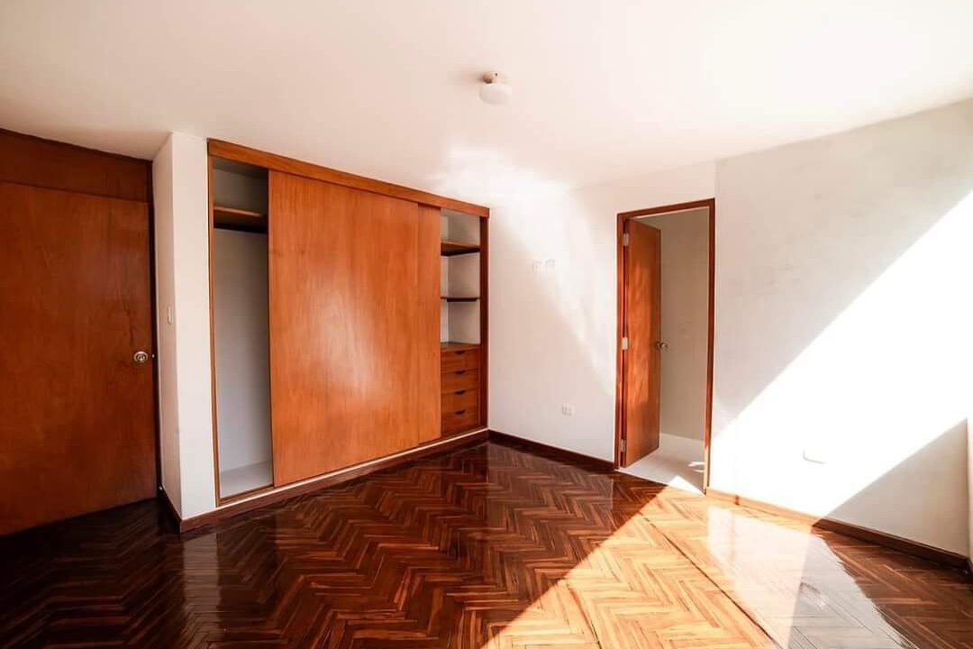 25b947cb-68e4-4323-98f4-85969ac718b0