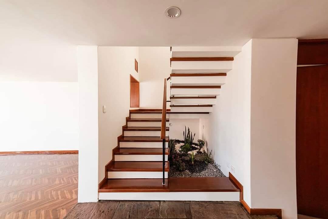 43762293-7c1a-45d7-b524-1cd60e014d25