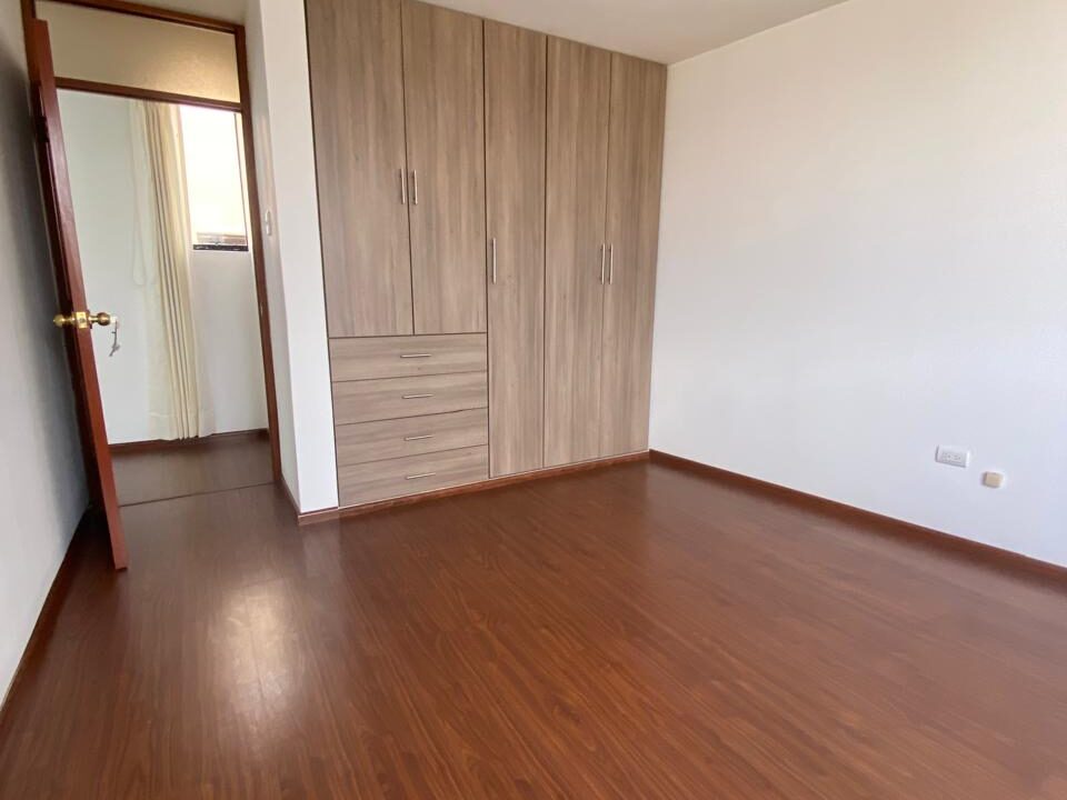 467569501_1250356319541354_2704096663839406365_n