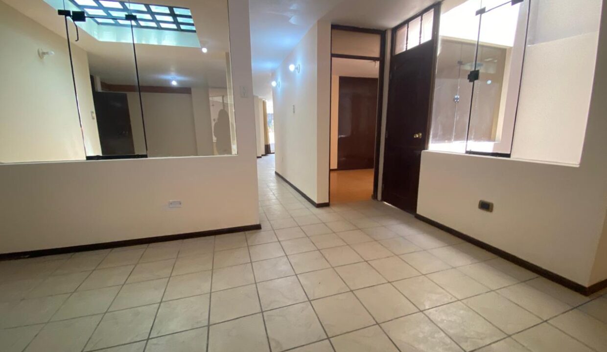 467591231_1250356792874640_3466747882920149363_n