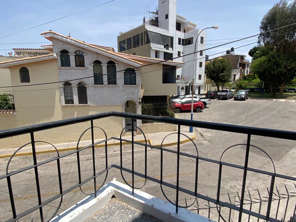 467591992_1250357316207921_1652673124032548429_n