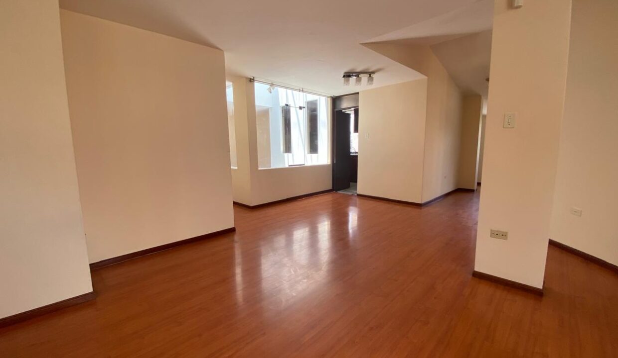 467630386_1250356522874667_8665557210017463714_n